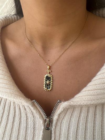 Çelik Siyah Dikdörtgen Taşlı Yıldız Detaylı Kolye