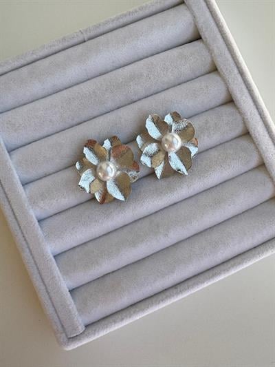 İncili Silver Çiçek Küpe