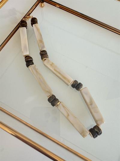 Kemik Kahve Boru Detaylı Kolye