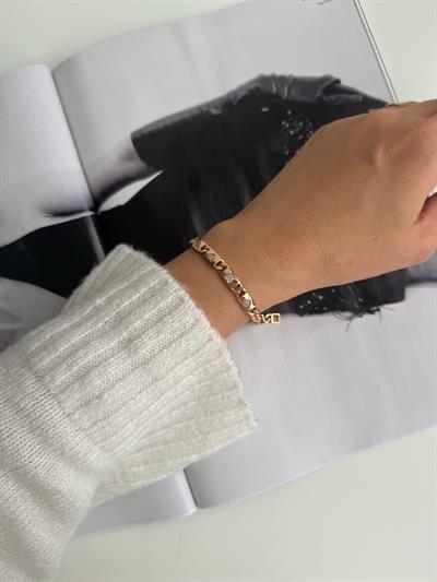 Özel Seri Kalp Detaylı Taşlı Zirkon Bileklik (18k)