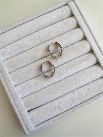 Özel Seri Silver Taşlı Oval Küpe