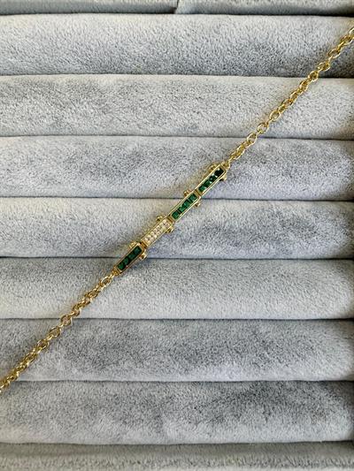 Altın Kaplama Zirkon Taşlı Tasarım Bileklik