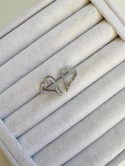 Premium Seri Gömme Zirkon Taşlı Silver Kalp Küpe