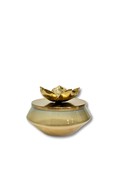 Lotus Çiçekli Kapaklı Küp