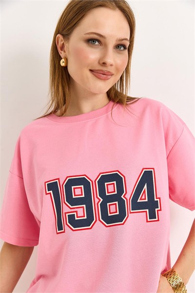 Pembe Baskılı Oversize Tişört
