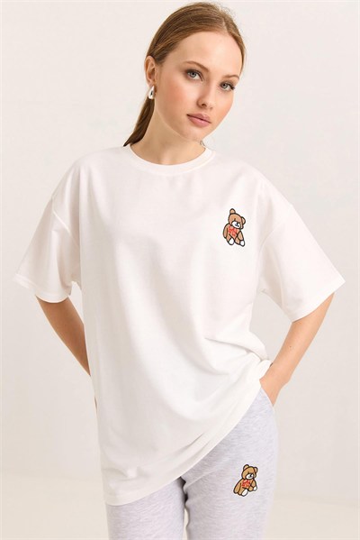 Ekru Ayıcık Nakışlı Oversize Tişört