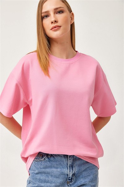 Pembe Bisiklet Yaka Basic Tişört