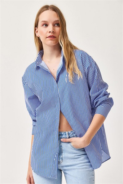 Mavi Çizgili Oversize Basic Gömlek