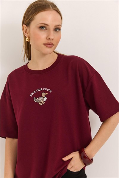 Bordo Ördek Nakışlı Oversize Tişört