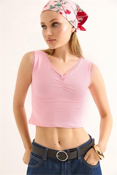 Pembe Güpürlü Büzgülü Crop Bluz