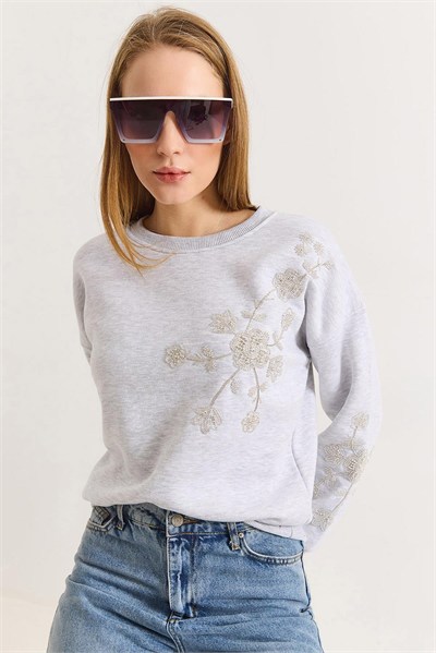 Gri Boncuk İşlemeli Sweatshirt