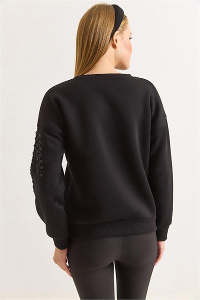 Siyah Boncuk İşlemeli Sweatshirt
