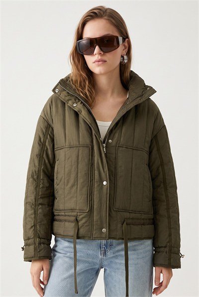 Haki Büzgülü Kapitone Mont