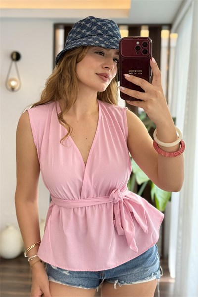 Pembe Kruvaze Beli Kuşaklı Gömlek