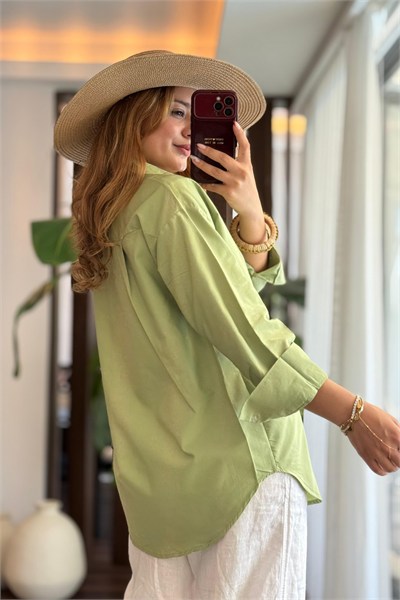 Yeşil Oversize Kesim Gömlek