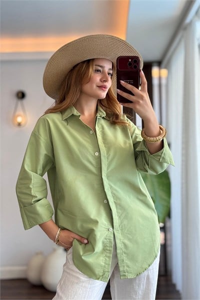 Yeşil Oversize Kesim Gömlek