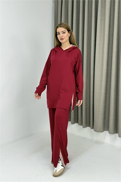 Kırmızı Paça Detaylı Pantolon