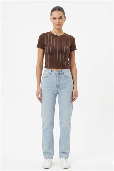 Kahverengi Taş Detaylı Crop Bluz