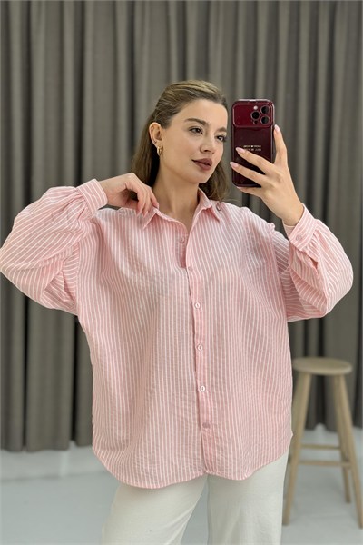Pembe Çizgili Oversize Gömlek