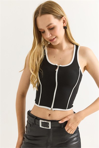 Siyah Fermuar Detaylı Crop Bluz