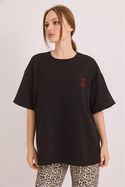 Siyah Mom Nakışlı Oversize Tişört
