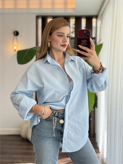 Açık Mavi Oversize Basic Gömlek