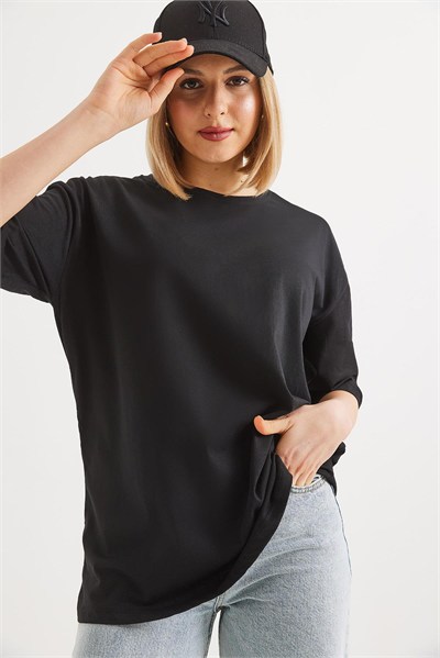 Siyah Oversize Bisiklet Yaka Tişört