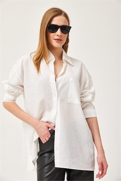 Beyaz Oversize Cepli Poplin Gömlek