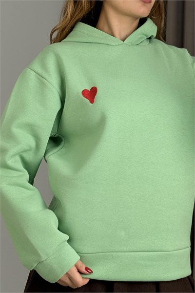 Su Yeşili Kalp Nakışlı Sweatshirt