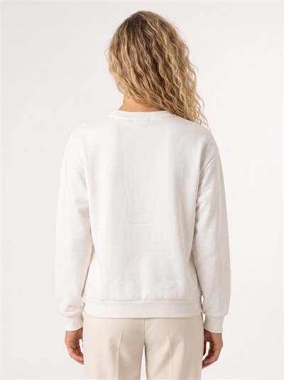 Beyaz Nakışlı Üç İplik Sweatshirt