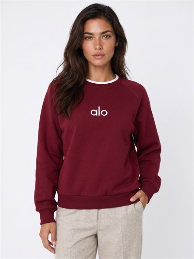 Bordo Yakası Garnili Sweatshirt