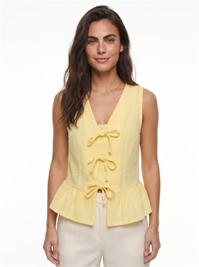 Sarı Fiyonk Detaylı Peplum Bluz