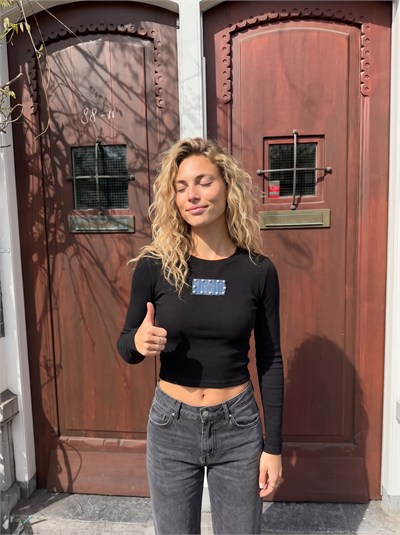 Siyah Yıldız Nakışlı Crop Bluz