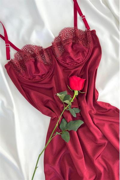 Ahude Koleksiyonu Balenli Bordo Saten Gecelik