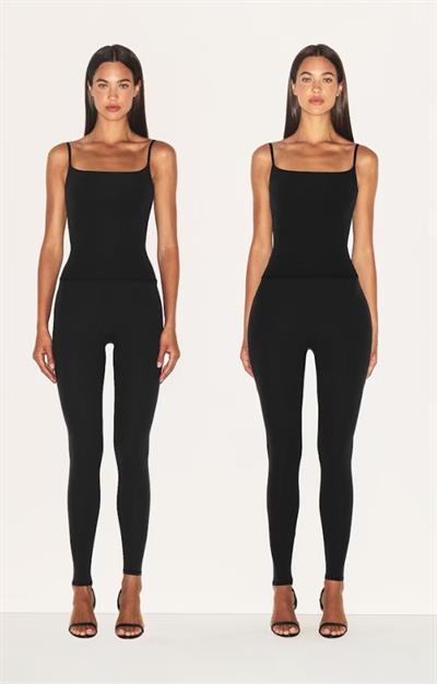 Bulut Hip Dips Basen Dolgulu Şort Siyah 