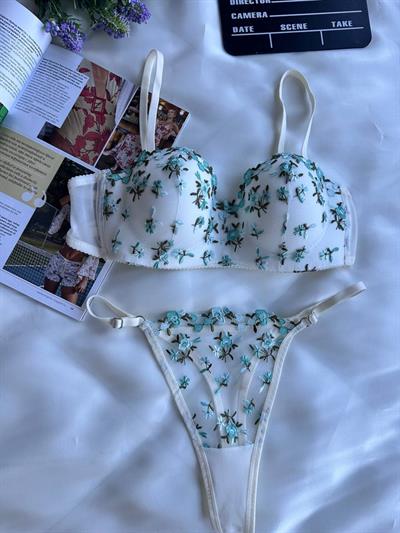 Dantel Çıtır Ekru Lotus B & C Cup SütyenTakımı