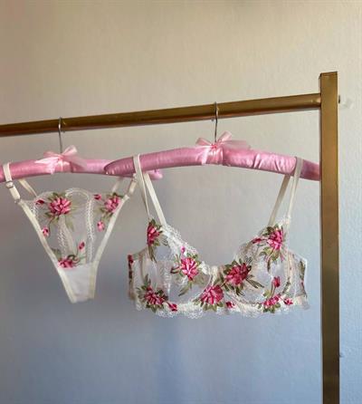 Dantel Şakayık B CUP Bralet Takımı Ekru