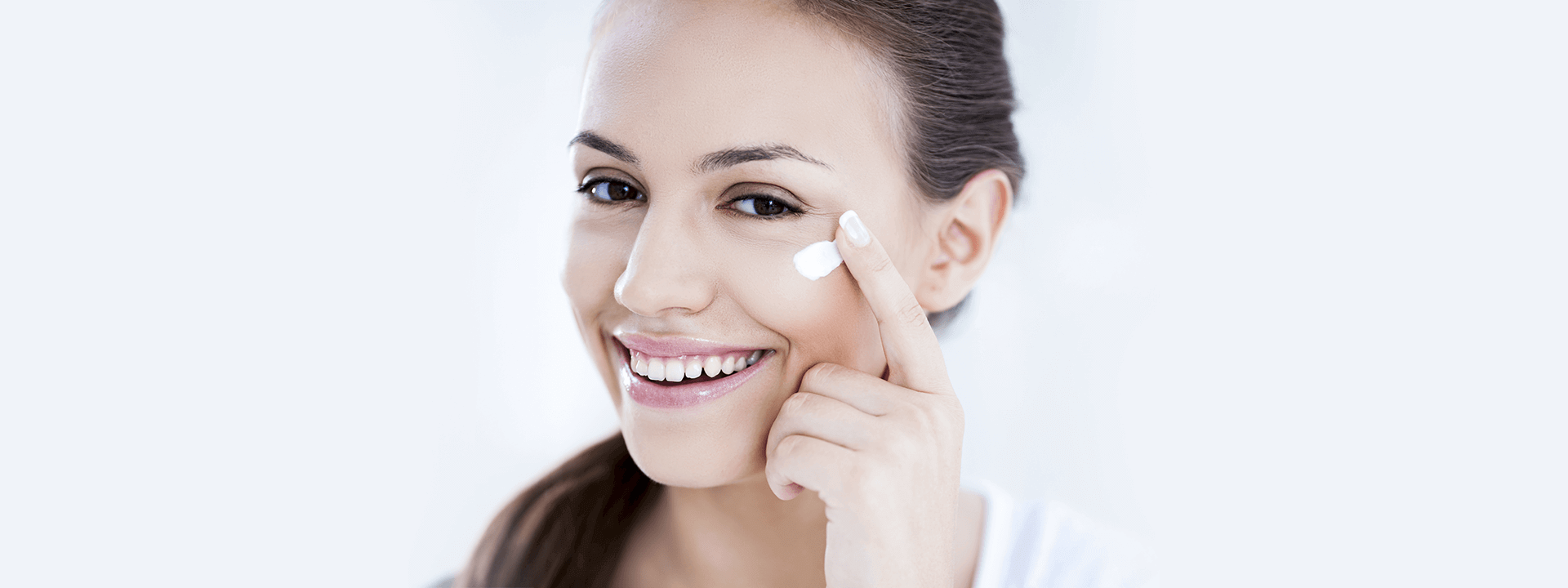 Sivilce (Akne) Kremi Seçerken Nelere Dikkat Etmelisiniz | Propia