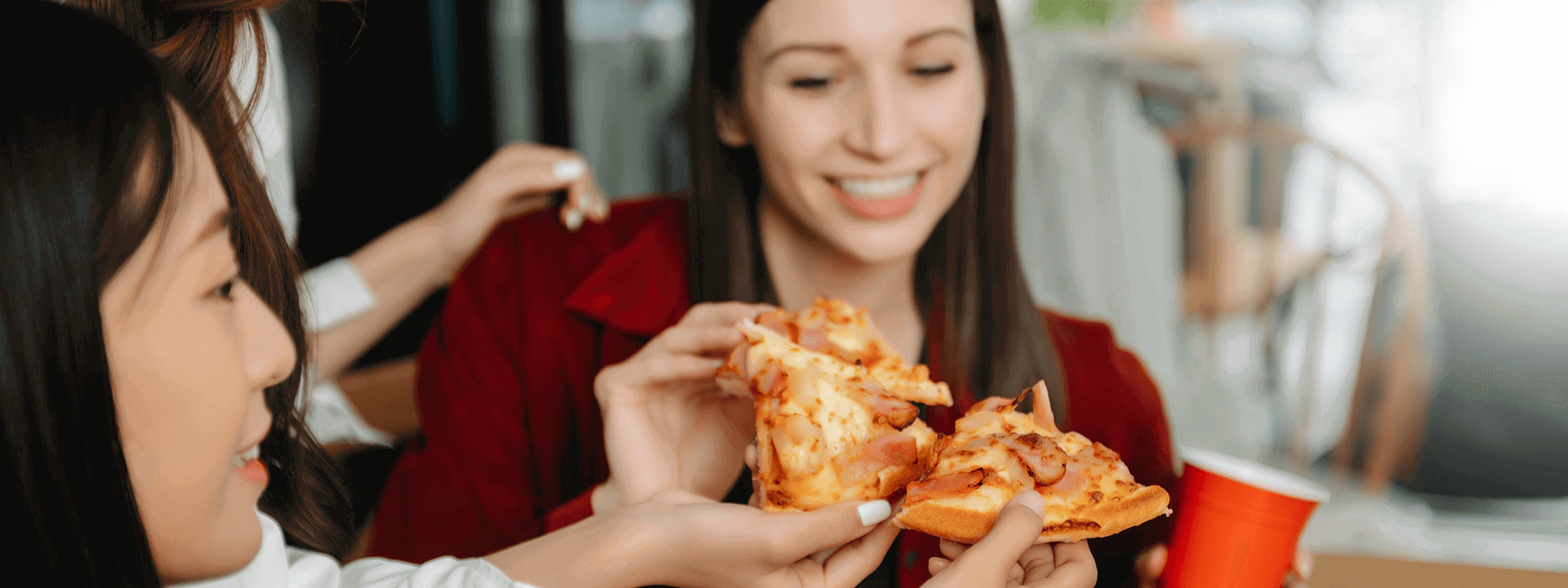 Yediklerimiz Cildimizi Nasıl Etkiler? Sivilceye (Akneye) Neden Olur mu? | Propia