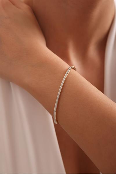 Octo Beyaz Mineli Köşeli Bilezik