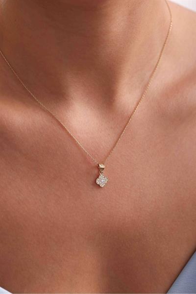 Orta Boy Taşlı Yonca Kolye Ucu