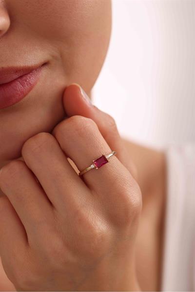 Pembe Baget Taşlı Minimal Terra Yüzük