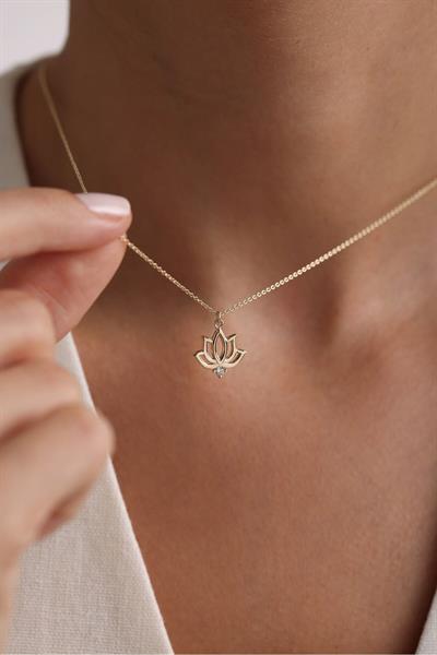 Taşlı Lotus Shine Kolye