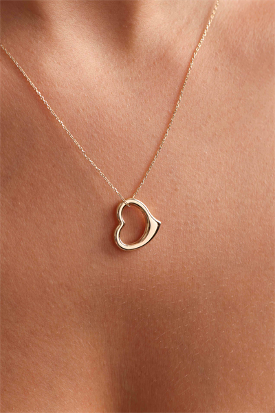 Bombeli Büyük Kalp Kolye