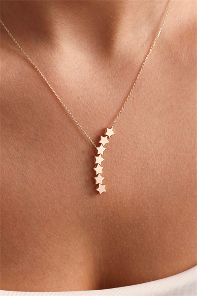 Sallantılı Yıldız Kolye