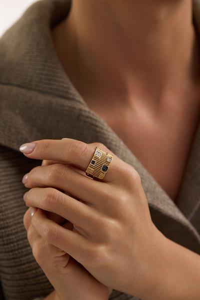 Scarlet Noir Yüzük