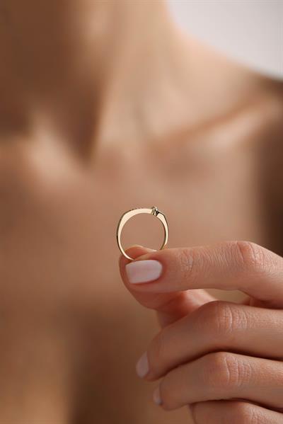 Taşlı Julia Yüzük