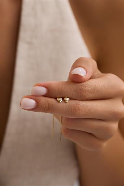 Taşlı Kalp Sallantılı Küpe