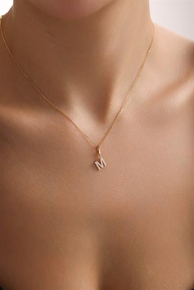 Taşlı M Harf Kilitli Charm Kolye