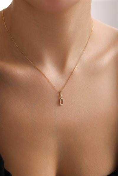 Taşlı Ü Harf Kilitli Charm Kolye Ucu